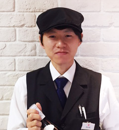 写真　首田尾 光